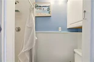 13 Holland St, Newport, RI 02840 - Photo 25