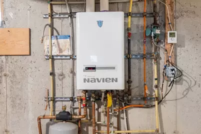 353 Manton Avenue, Providence, RI 02909 - Photo 21