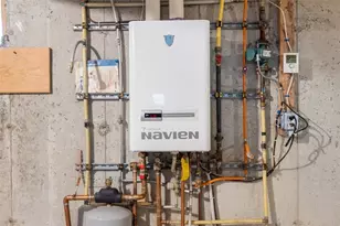 353 Manton Ave, Providence, RI 02909 - Photo 21