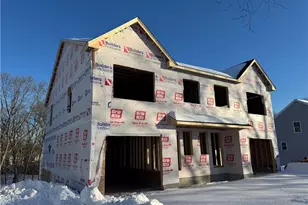 29 Prospect St, Cumberland, RI 02864 - Photo 3