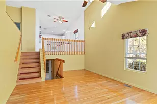 11 College Hill Rd, Warwick, RI 02886 - Photo 5