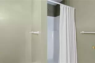 11 College Hill Rd, Warwick, RI 02886 - Photo 39