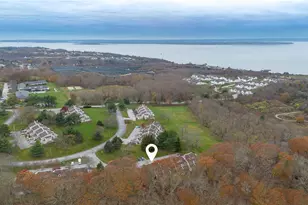 37 Lawton Brook Ln, Portsmouth, RI 02871 - Photo 23