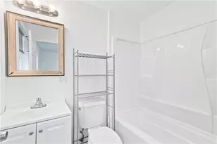 193 Harrison St, Pawtucket, RI 02860 - Photo 17