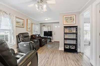 113 Oakland Avenue, Pawtucket, RI 02861 - Photo 15