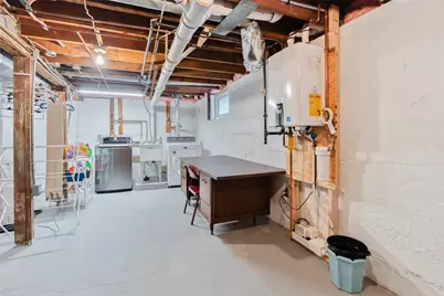 113 Oakland Avenue, Pawtucket, RI 02861 - Photo 23