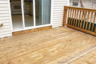 121 Hillwood St, Cranston, RI 02920 - Photo 7