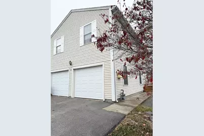 121 Hillwood Street, Cranston, RI 02920 - Photo 3