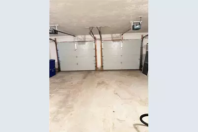 121 Hillwood Street, Cranston, RI 02920 - Photo 17