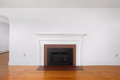 118 Wolcott Avenue, Middletown, RI 02842 - Photo 7