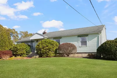 118 Wolcott Avenue, Middletown, RI 02842 - Photo 37