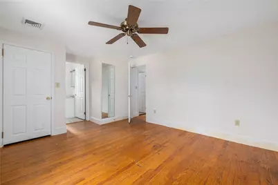 118 Wolcott Avenue, Middletown, RI 02842 - Photo 21