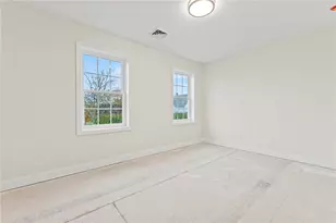 170 Schuyler St, East Providence, RI 02914 - Photo 21