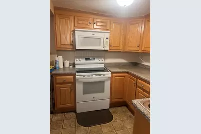 1825 Quaker Street, Northbridge, MA 01534 - Photo 5