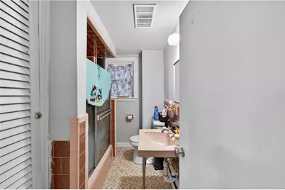 160 Magnolia Street, Providence, RI 02909 - Photo 15