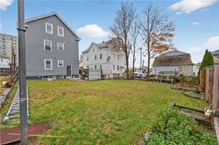 160 Magnolia St, Providence, RI 02909 - Photo 3