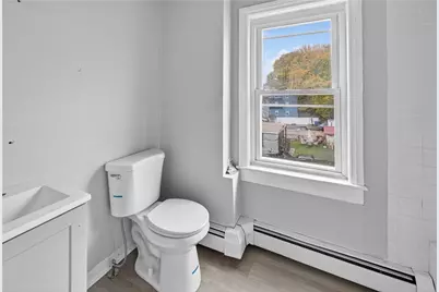 160 Magnolia Street, Providence, RI 02909 - Photo 11