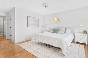 91 Houston Ave, Newport, RI 02840 - Photo 13