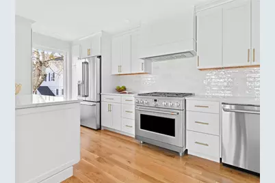 91 Houston Avenue, Newport, RI 02840 - Photo 3