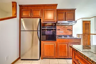 64 Peacedale Rd, Cumberland, RI 02864 - Photo 3