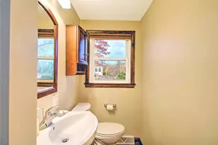 64 Peacedale Rd, Cumberland, RI 02864 - Photo 27