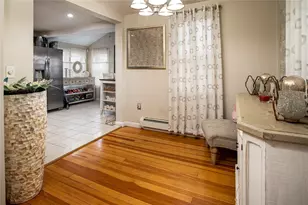 45 Tappan St, Providence, RI 02908 - Photo 5