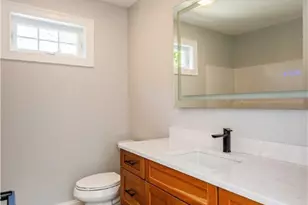 345 Nausauket Rd, Warwick, RI 02886 - Photo 29