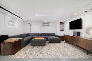 14 Greenough Pl, Newport, RI 02840 - Photo 31