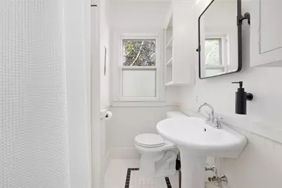 14 Greenough Place #B, Newport, RI 02840 - Photo 23