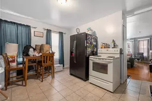 60 Fairlawn Ave, Woonsocket, RI 02895 - Photo 15