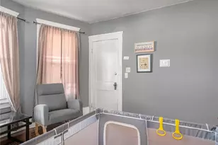 60 Fairlawn Ave, Woonsocket, RI 02895 - Photo 9