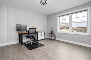 54 Raymond St, East Providence, RI 02914 - Photo 23