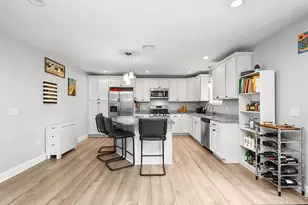 54 Raymond St, East Providence, RI 02914 - Photo 7