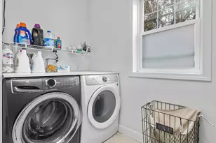 54 Raymond St, East Providence, RI 02914 - Photo 13