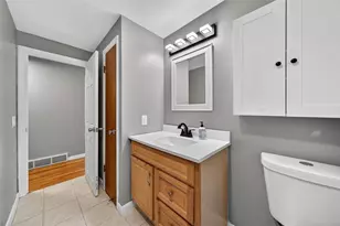 140 Promenade St, Barrington, RI 02806 - Photo 25