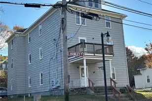 71 Hamlet Ave, Woonsocket, RI 02895 - Photo 3