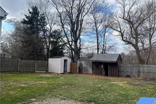 5 Lakeside Ave, Cranston, RI 02910 - Photo 27