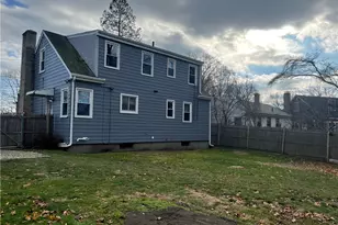 5 Lakeside Ave, Cranston, RI 02910 - Photo 25