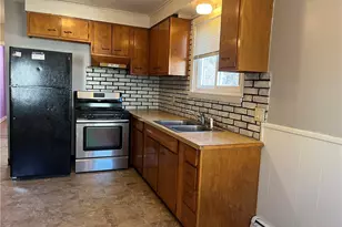 5 Lakeside Ave, Cranston, RI 02910 - Photo 13