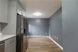 11 Newcomb St, Providence, RI 02908 - Photo 9