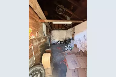 166 Whitmarsh Street, Providence, RI 02907 - Photo 19