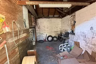 166 Whitmarsh St, Providence, RI 02907 - Photo 19