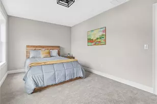 76 Medford St, Warwick, RI 02889 - Photo 27