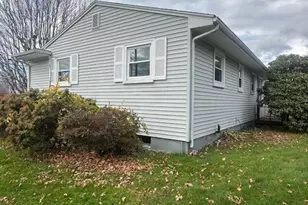 342 Mail Coach Rd, Portsmouth, RI 02871 - Photo 13