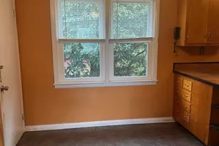 342 Mail Coach Rd, Portsmouth, RI 02871 - Photo 5