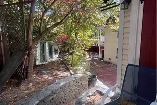 94 Garfield Ave, Providence, RI 02908 - Photo 5