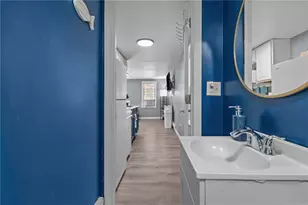 31 Oakhurst Ave, Warwick, RI 02889 - Photo 21