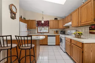 23 Hewes St, Cumberland, RI 02864 - Photo 15