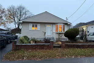 23 Hewes St, Cumberland, RI 02864 - Photo 5