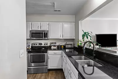 626 Smithfield Road #903, North Providence, RI 02904 - Photo 11